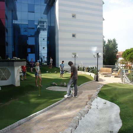 Hotel Cesare Augustus Lido di Jesolo Exterior foto