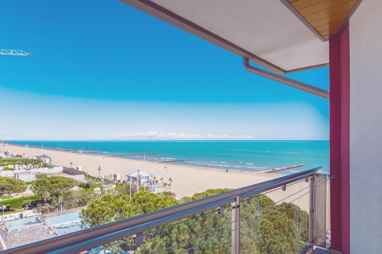 Hotel Cesare Augustus Lido di Jesolo Exterior foto
