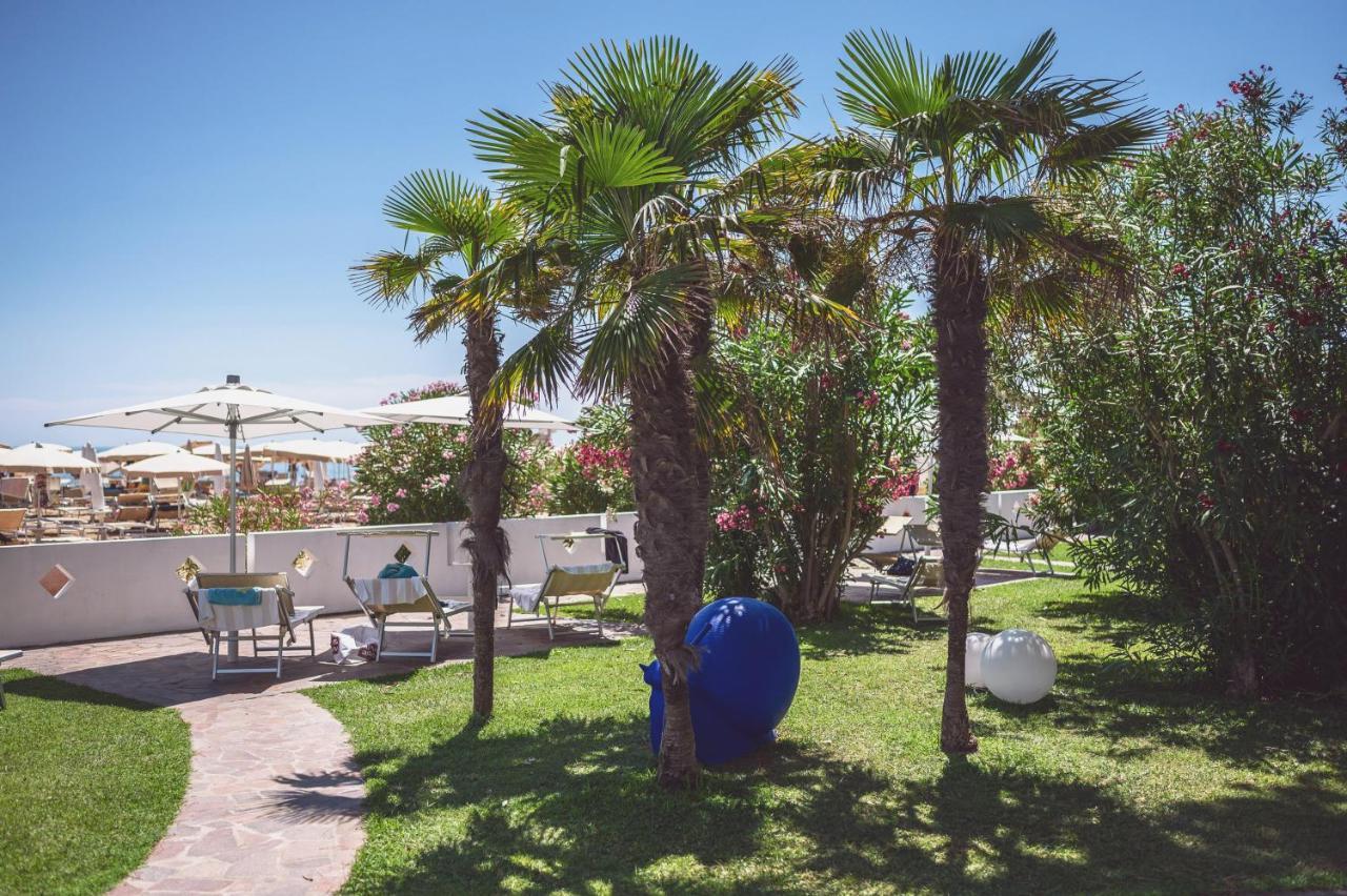 Hotel Cesare Augustus Lido di Jesolo Exterior foto