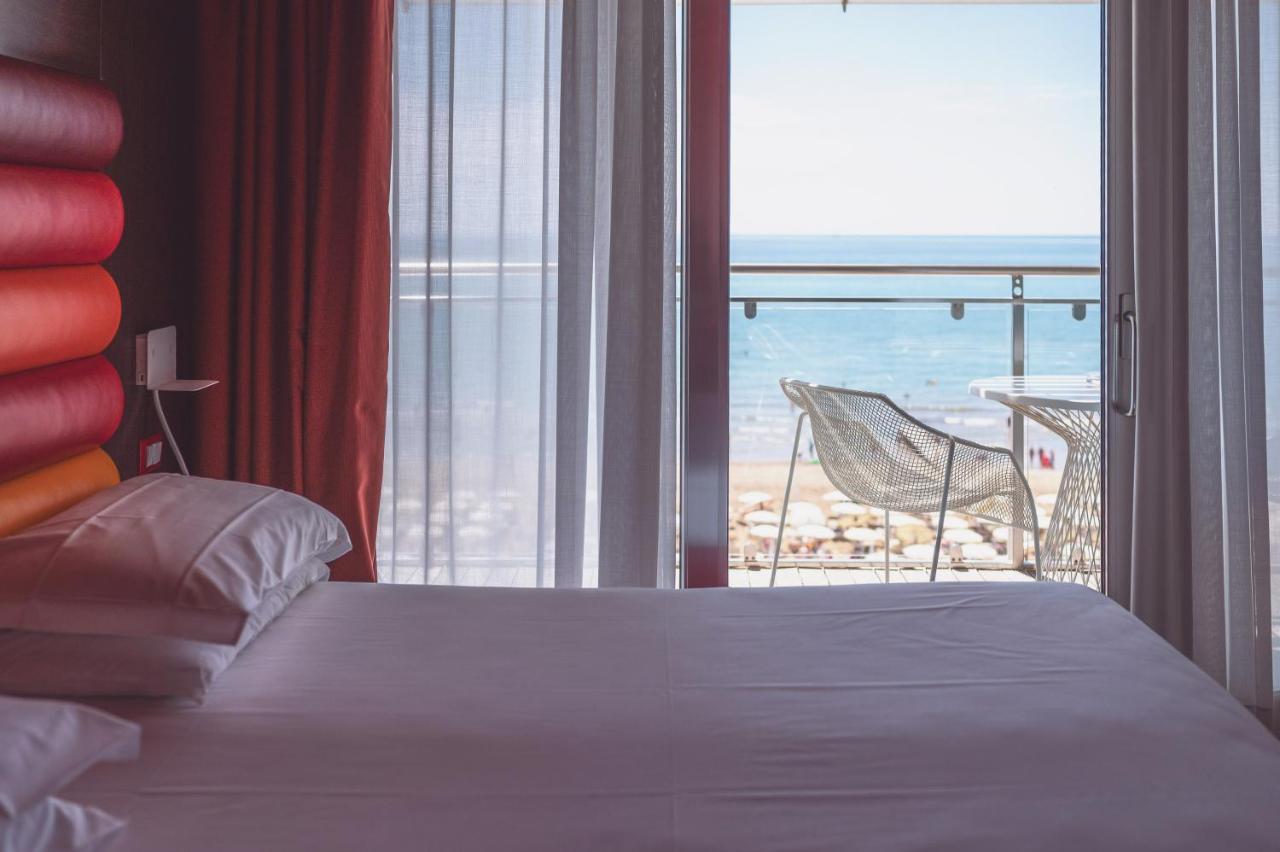 Hotel Cesare Augustus Lido di Jesolo Exterior foto