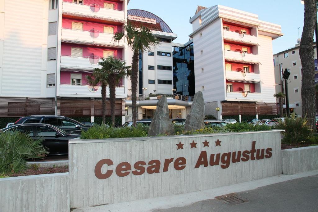 Hotel Cesare Augustus Lido di Jesolo Exterior foto